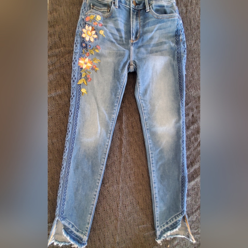 Driftwood Skinny Embroidered Floral Women's Jeans 26 X 27